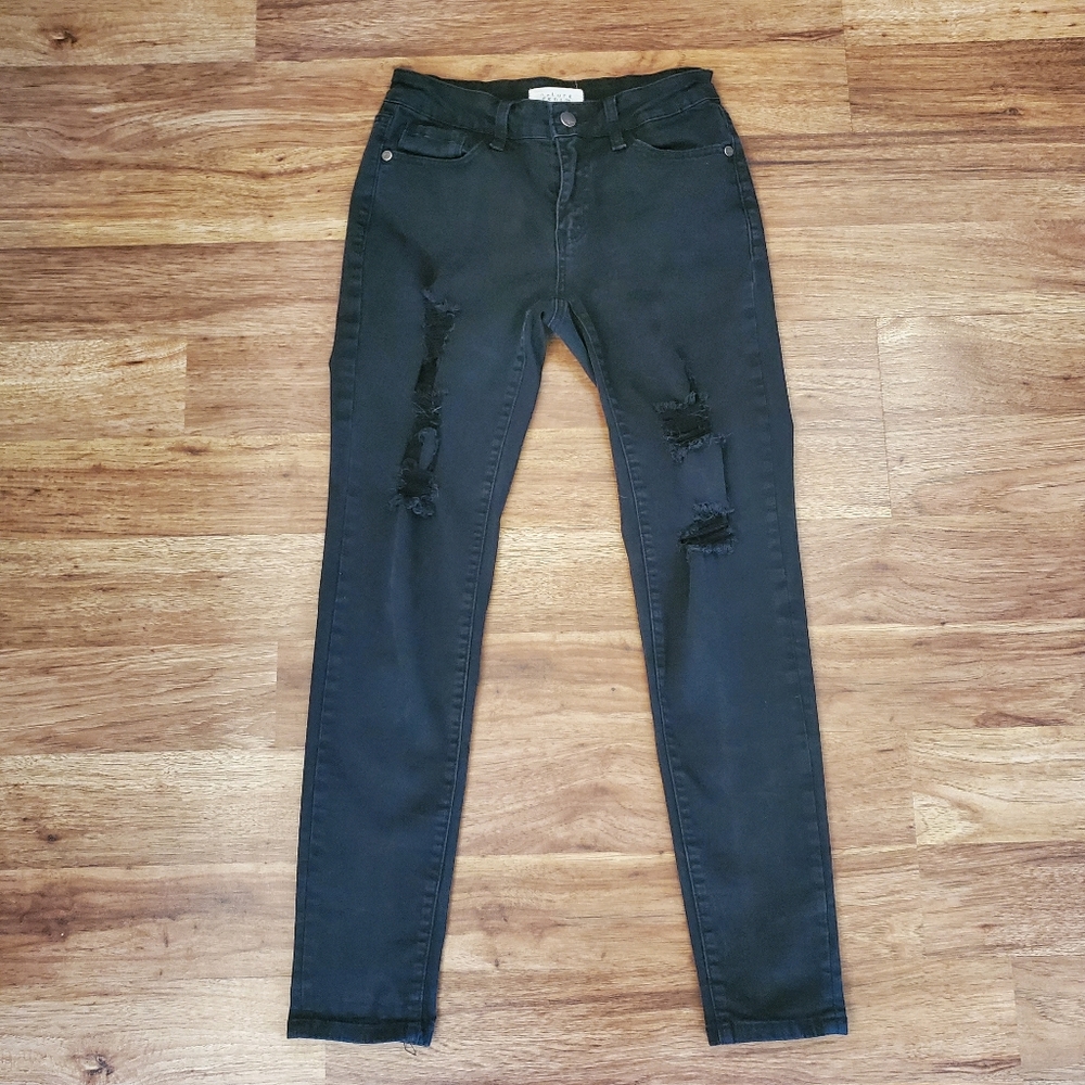 Nature Denim Skinny Crop Size 3/25 Distressed Black Jeans